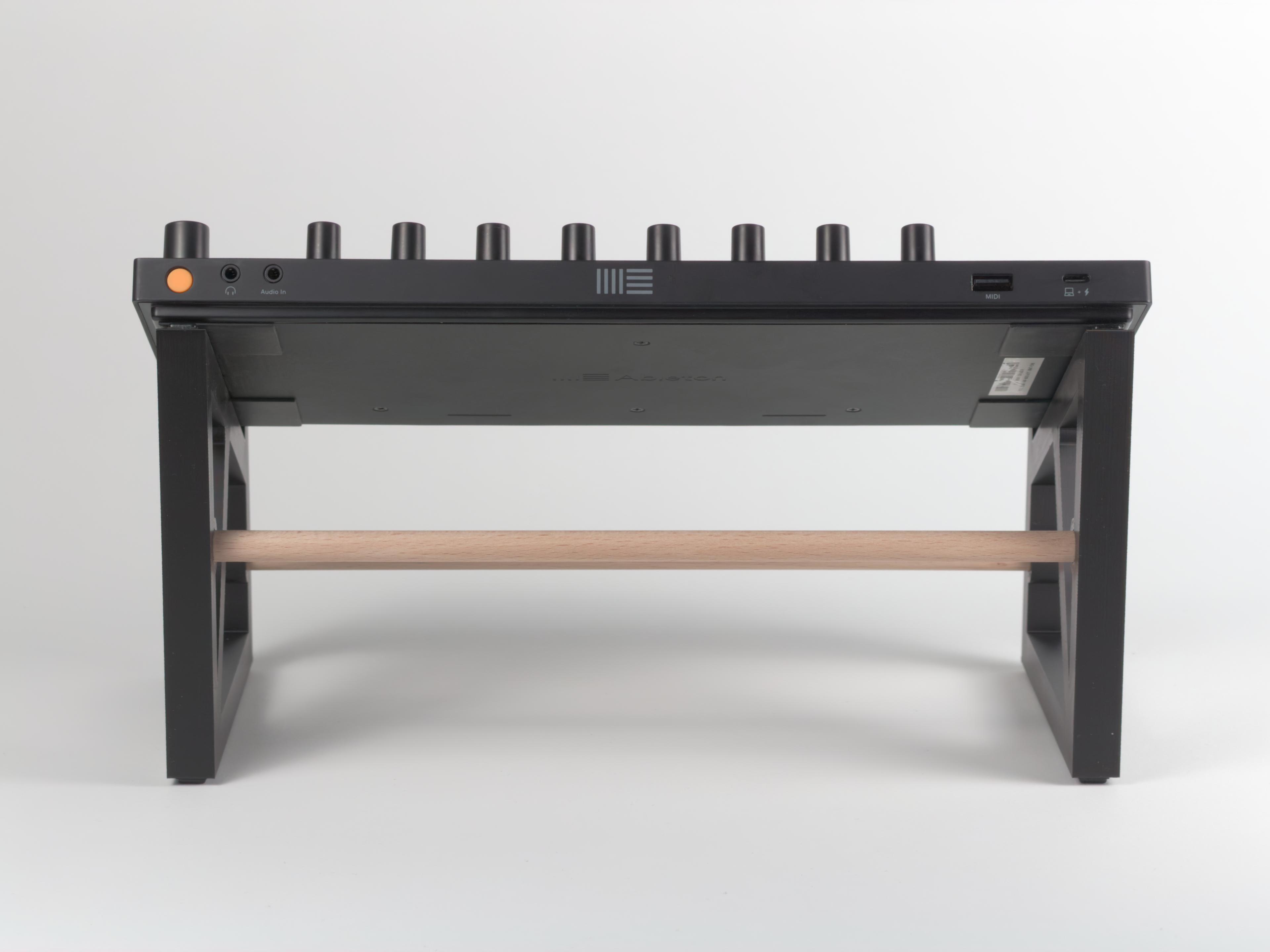 Ableton Move stand