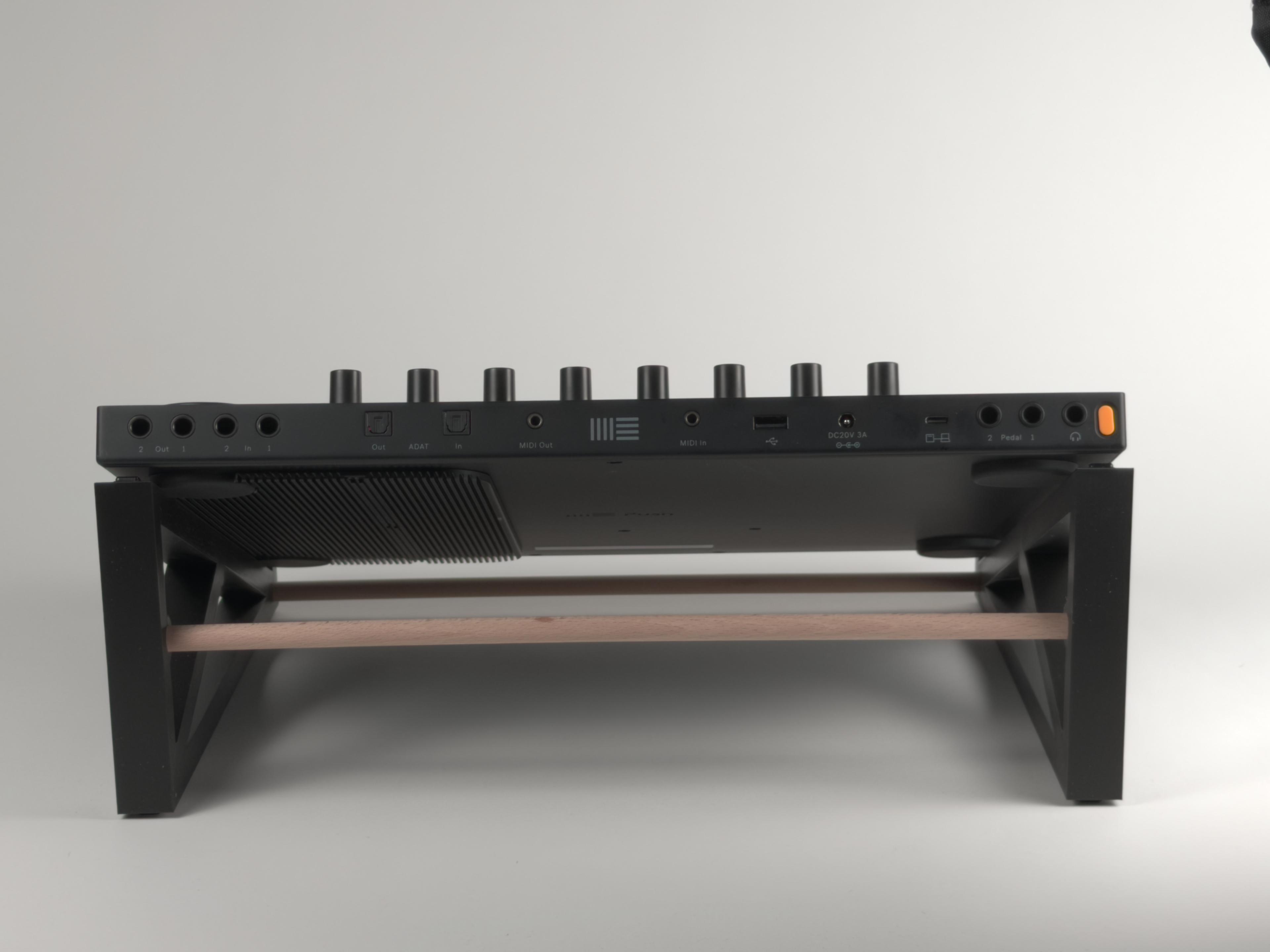 Ableton Push 3 stand